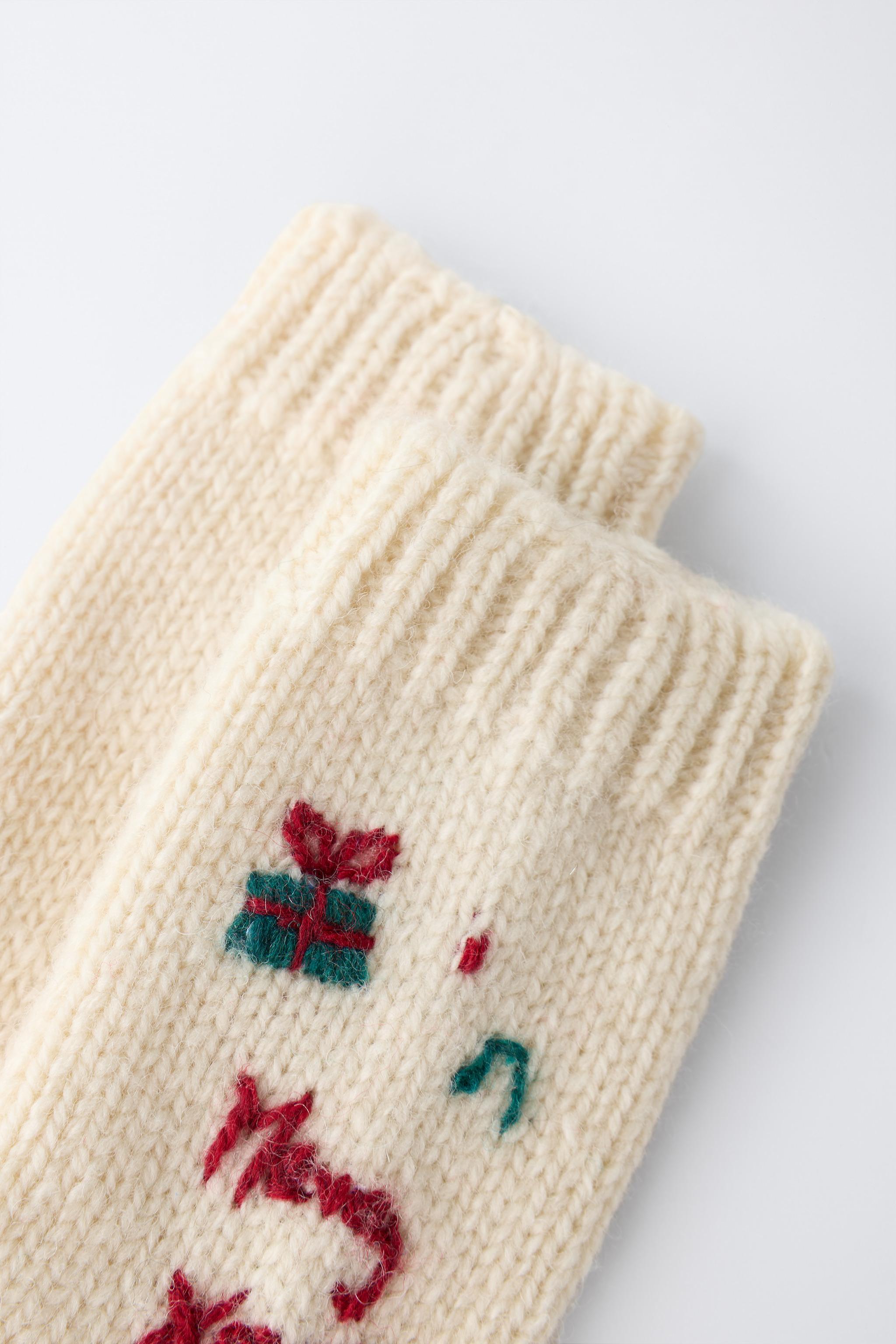 6-12 MONTHS/ EMBROIDERED WOOL SOCKS